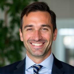 Giovanni Rossi, fondatore e istruttore cinofilo senior di LupoVento.